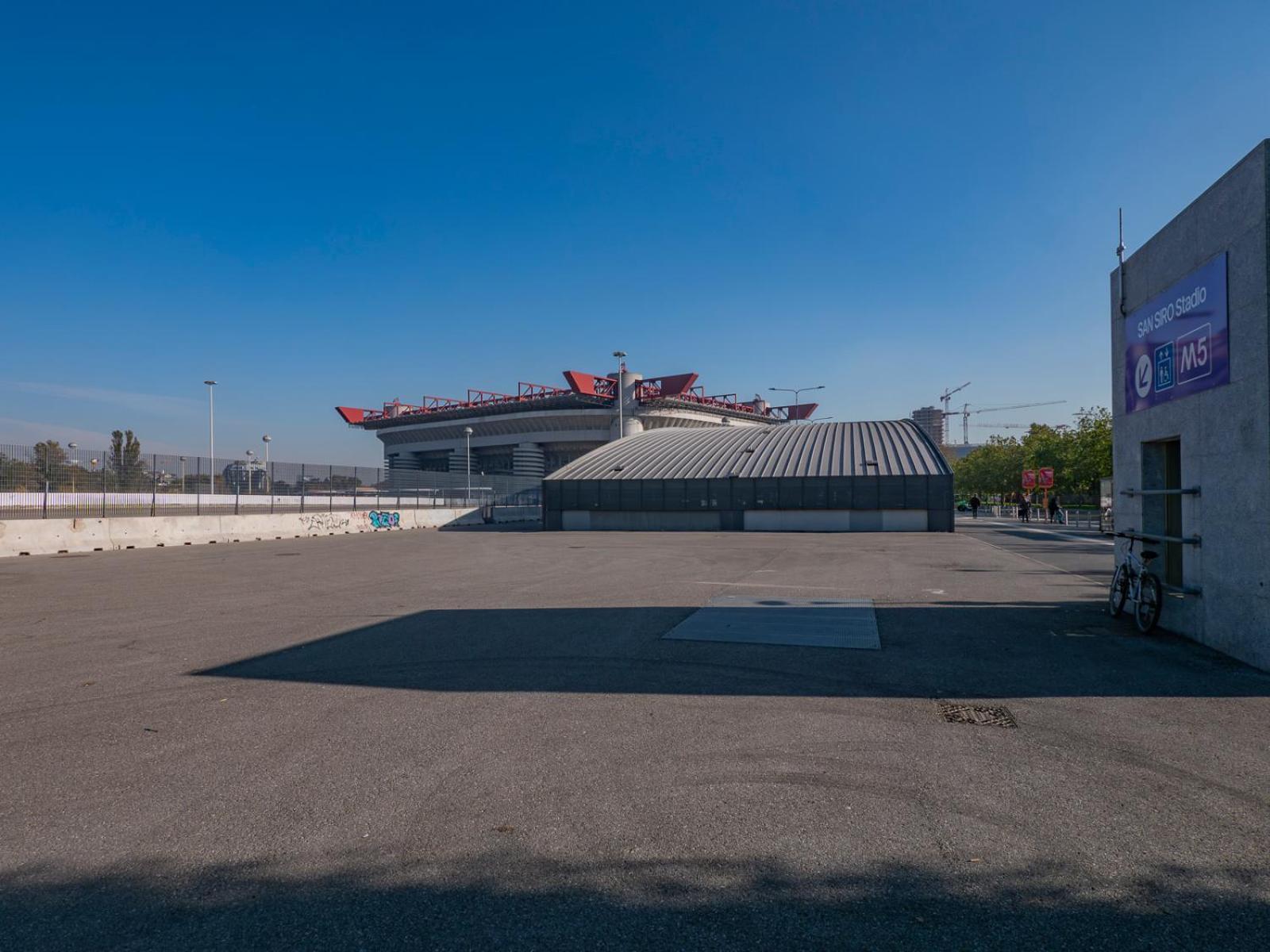 Milano San Siro Sky View Apartment Bagian luar foto